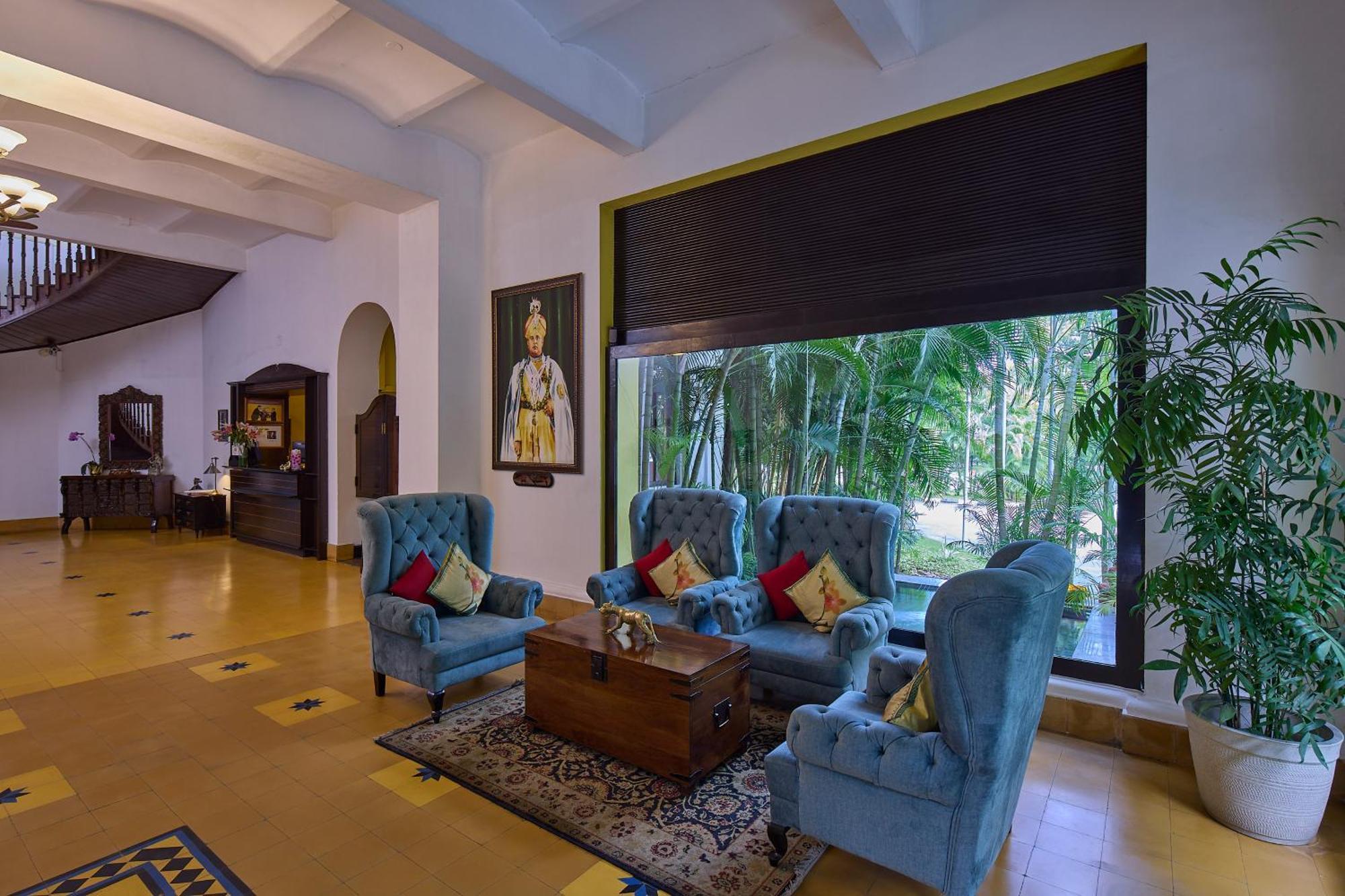 Royal Orchid Metropole Mysore Exterior foto